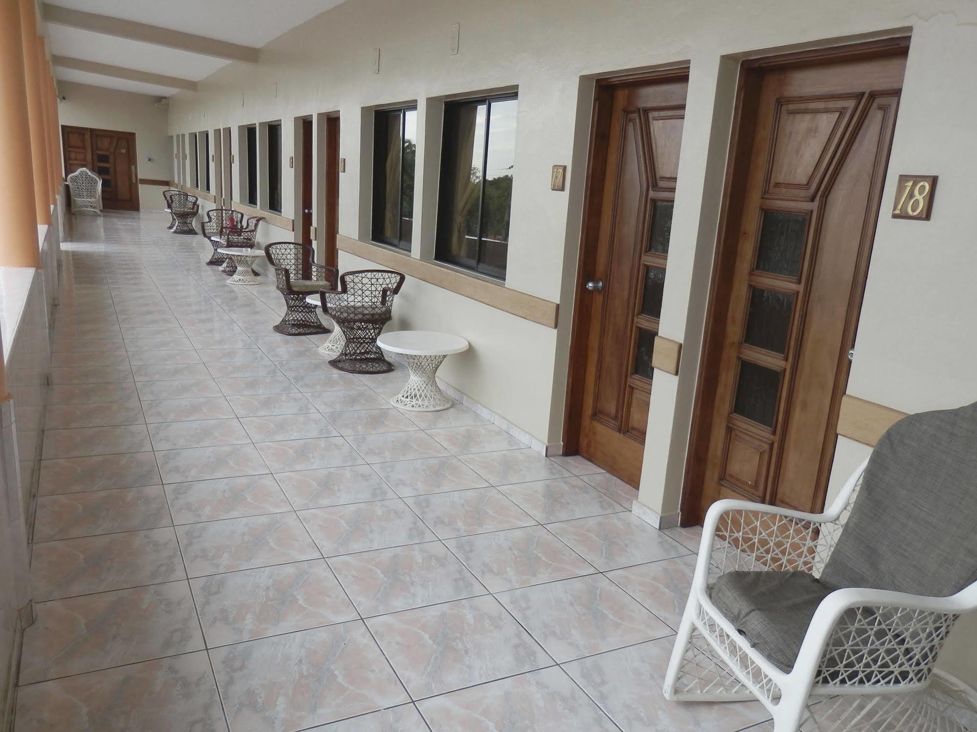 Hotel Garant & Suites Boca Chica Extérieur photo