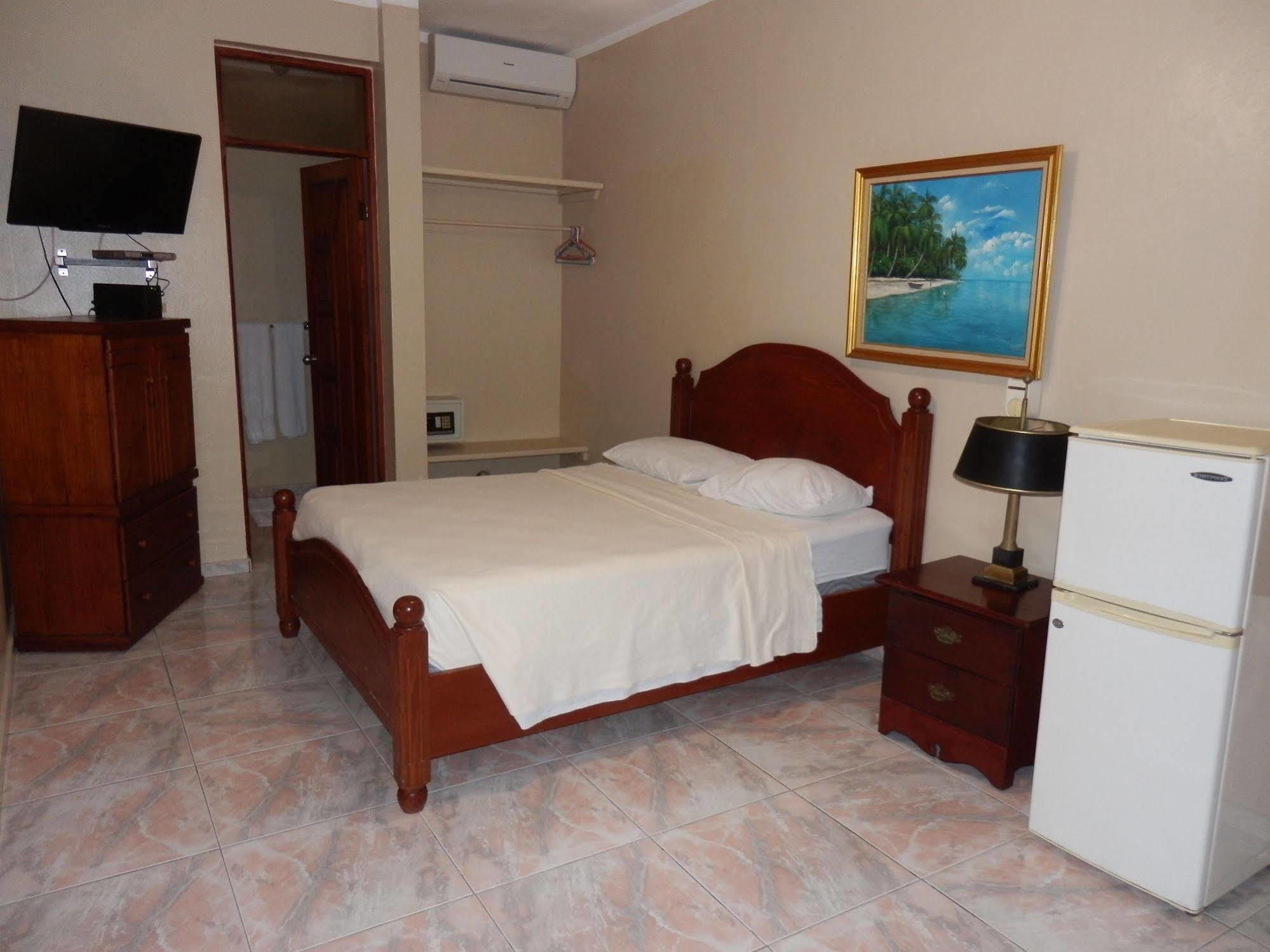 Hotel Garant & Suites Boca Chica Extérieur photo