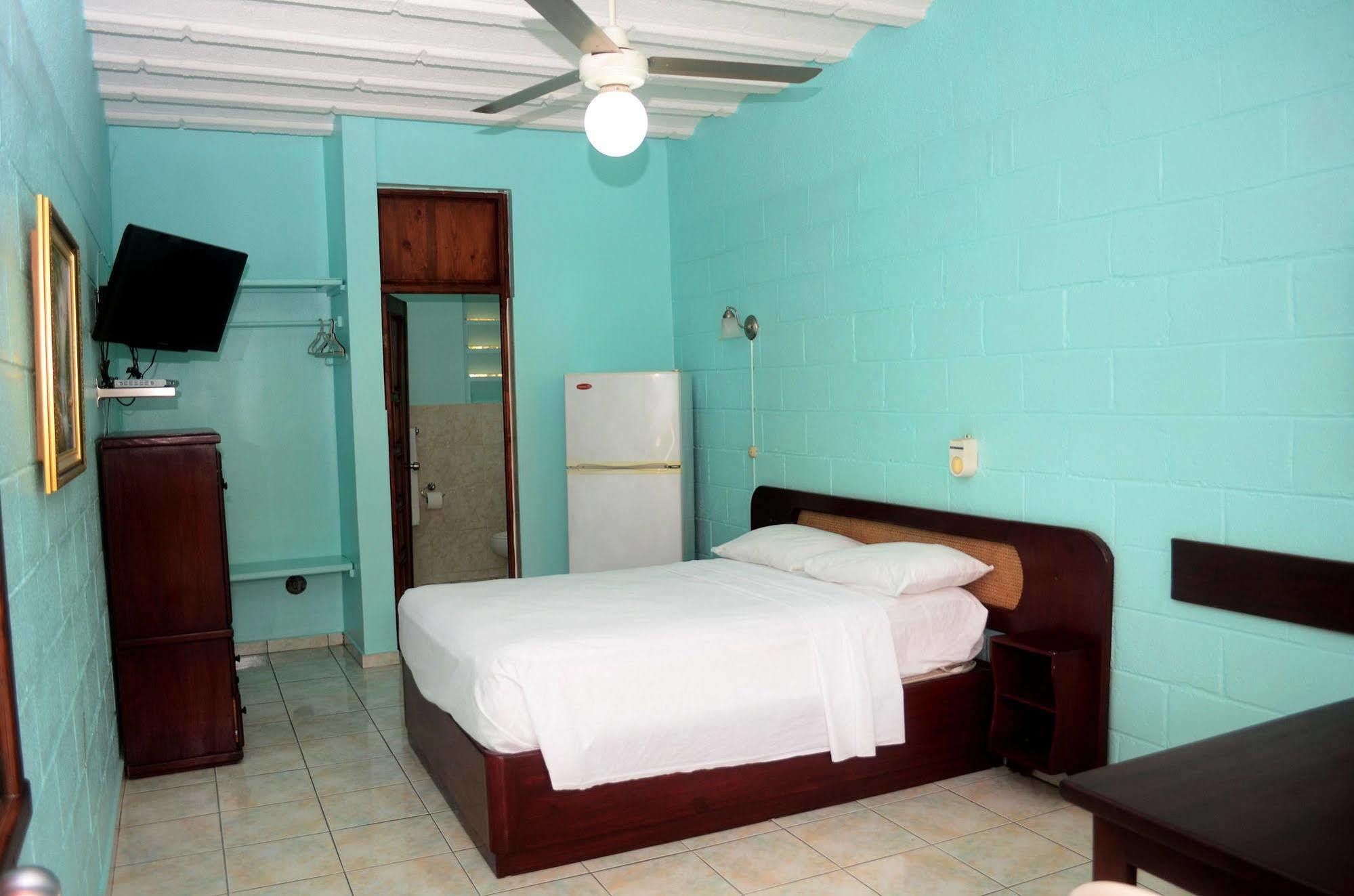 Hotel Garant & Suites Boca Chica Extérieur photo